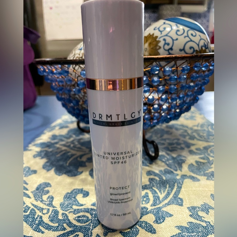 DRMTLGY Matte Universal Tinted Moisturizer SPF 46 1.7 ounces